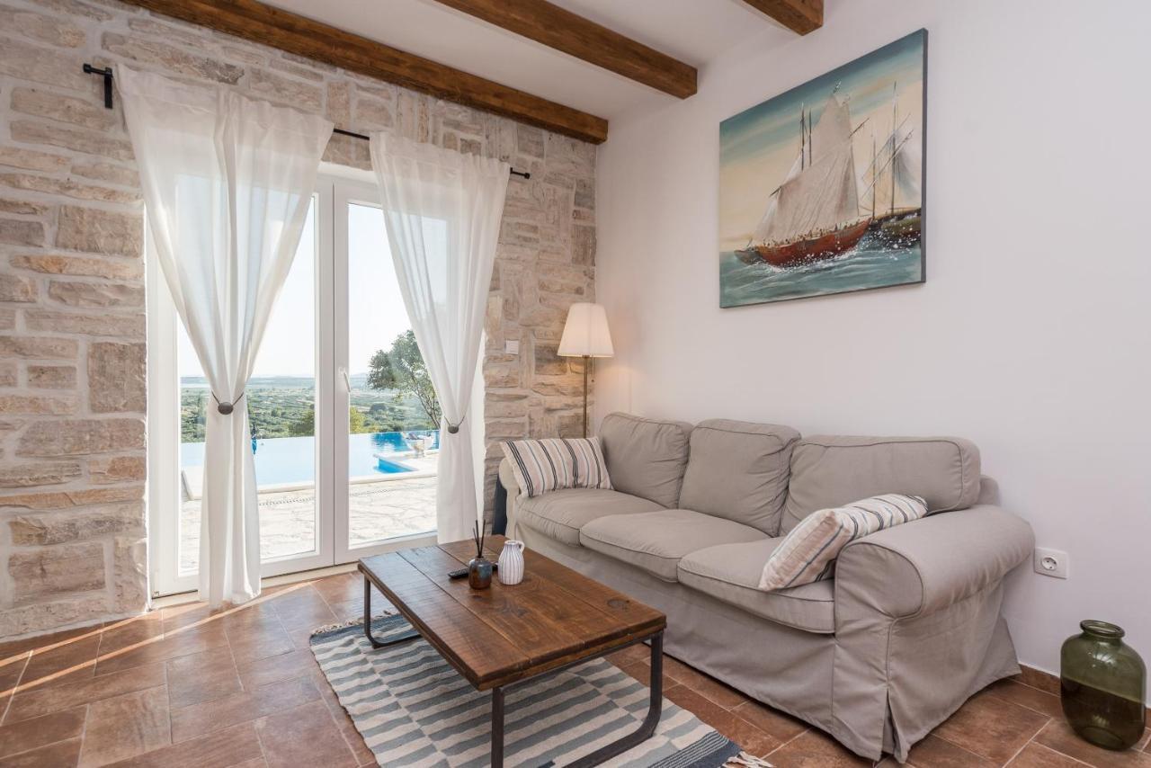 Brand New Villa Cara D Oro, Vrana Vrana  Exterior photo