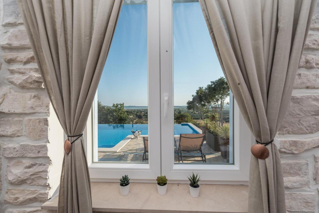 Brand New Villa Cara D Oro, Vrana Vrana  Exterior photo